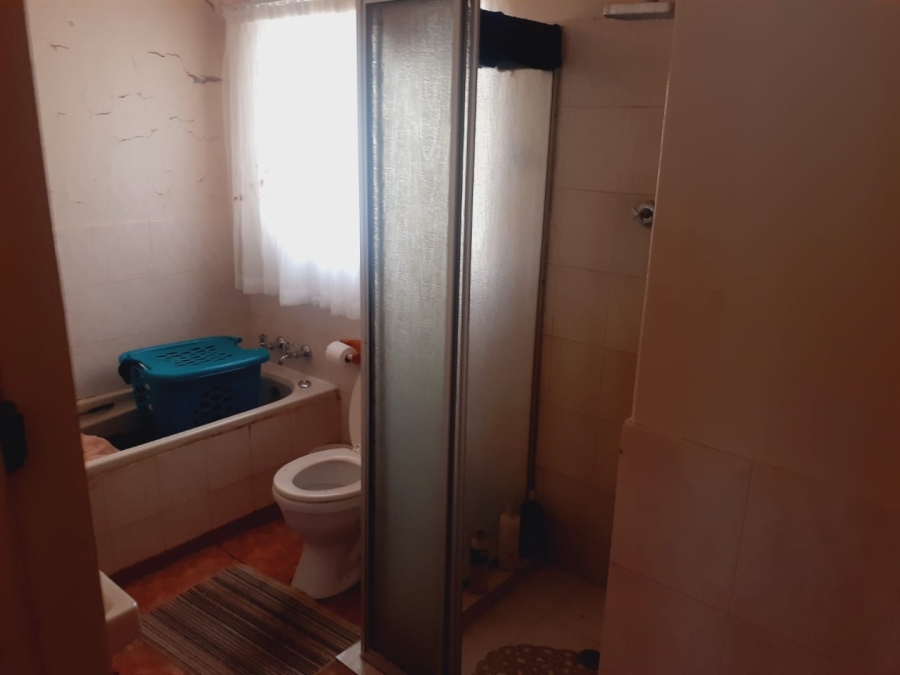 2 Bedroom Property for Sale in Uitsig Free State